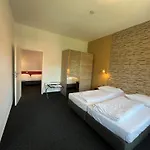 Hotel Liszt 3*