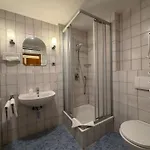 Liszt Hotel 3*