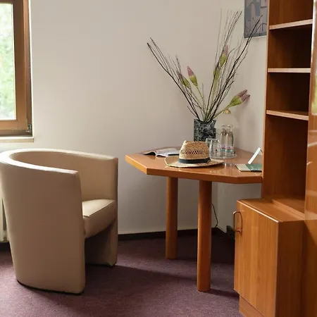 Liszt 3* Weimar (Thuringia)