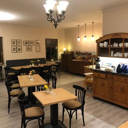 Liszt Otel 3*